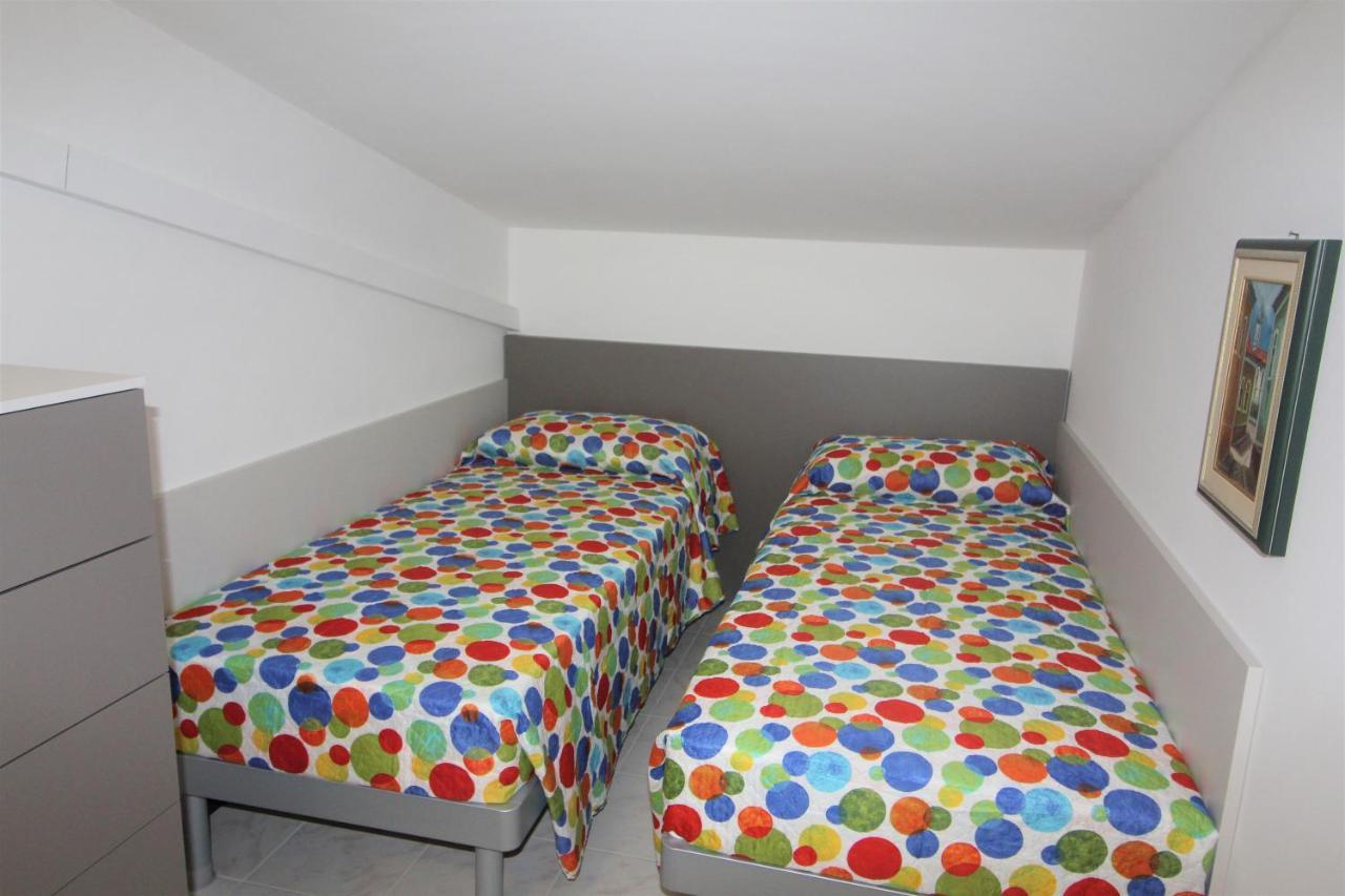 Residence Isvico Lignano Sabbiadoro Extérieur photo