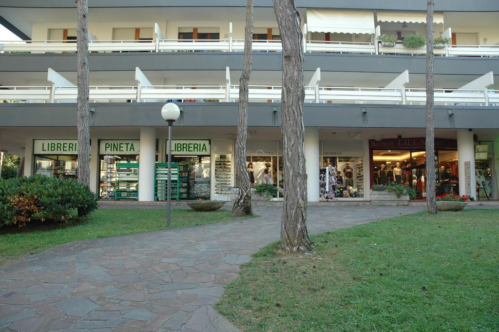 Residence Isvico Lignano Sabbiadoro Extérieur photo