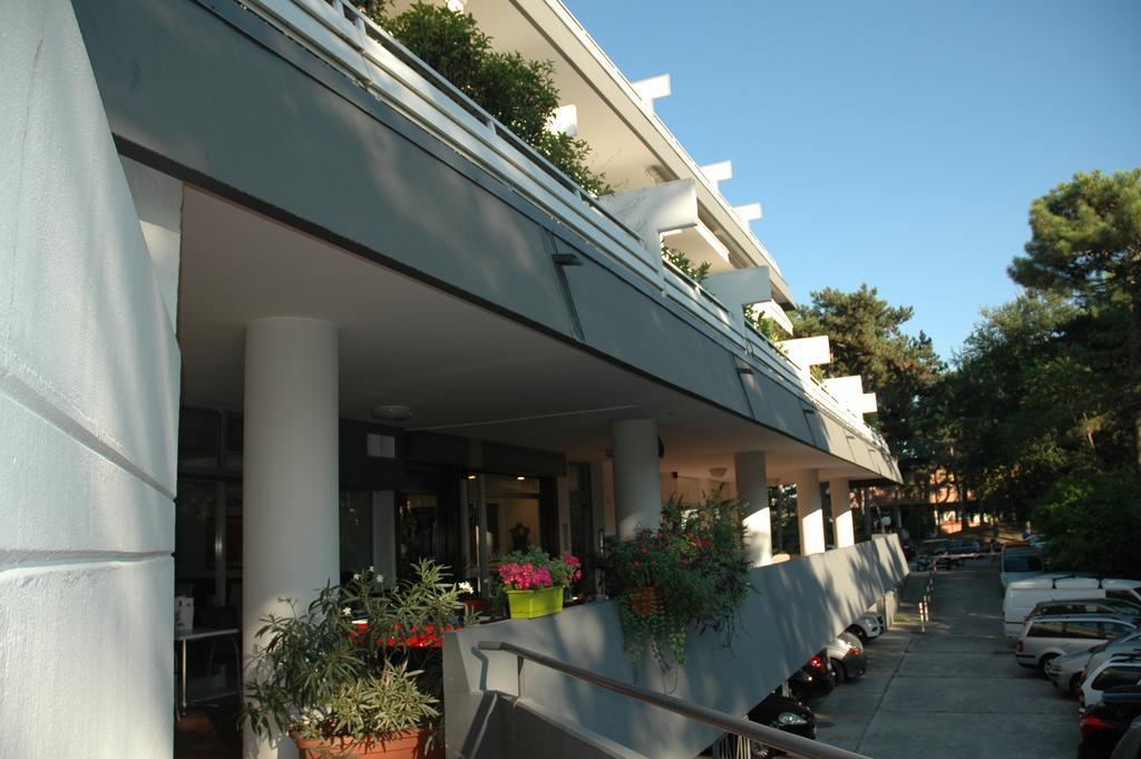 Residence Isvico Lignano Sabbiadoro Extérieur photo